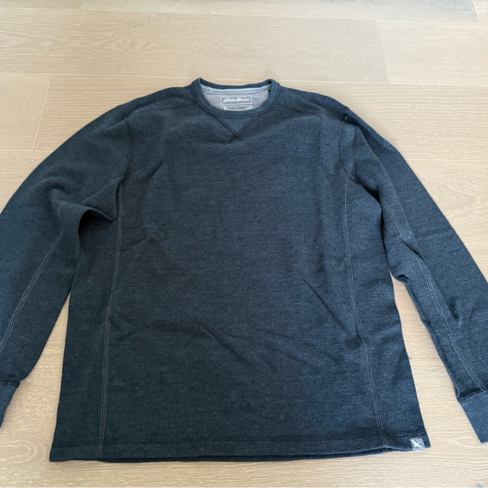 Men's Eddie Bauer Charcoal long sleeve knit waffle shirt